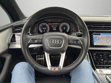 Audi Q7 - 9