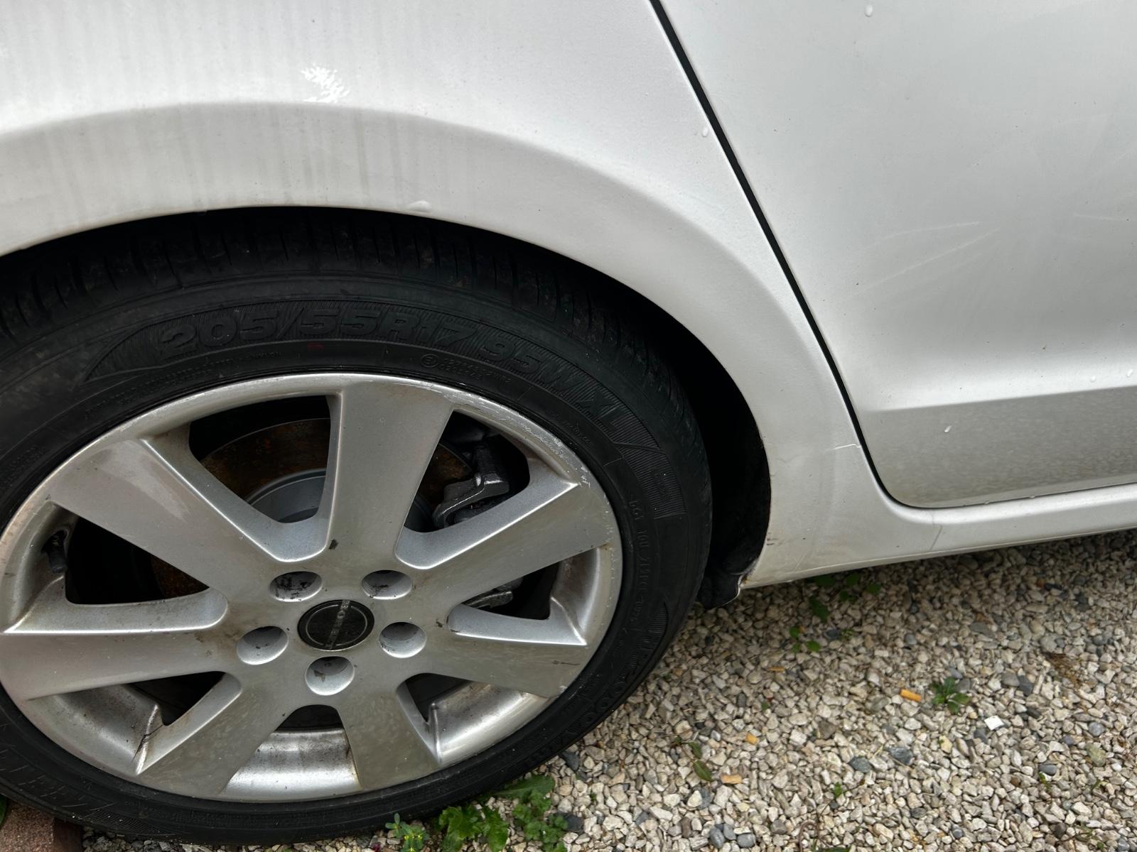 Skoda Superb 2012 — photo 20