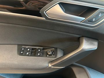 Volkswagen Touran Highline BMTStart-Stopp*Klima*AppConnect