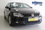 Volkswagen Jetta 1.6 TDI Trendline BlueMotion | APK: 07-202 - Volkswagen Jetta: Trendline