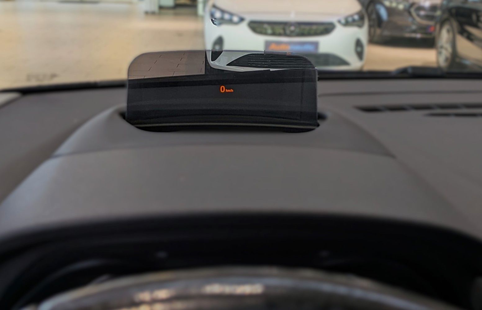 Fahrzeugabbildung BMW 220d Gran Tourer LEDER NAVI HUD PANO LED CAM