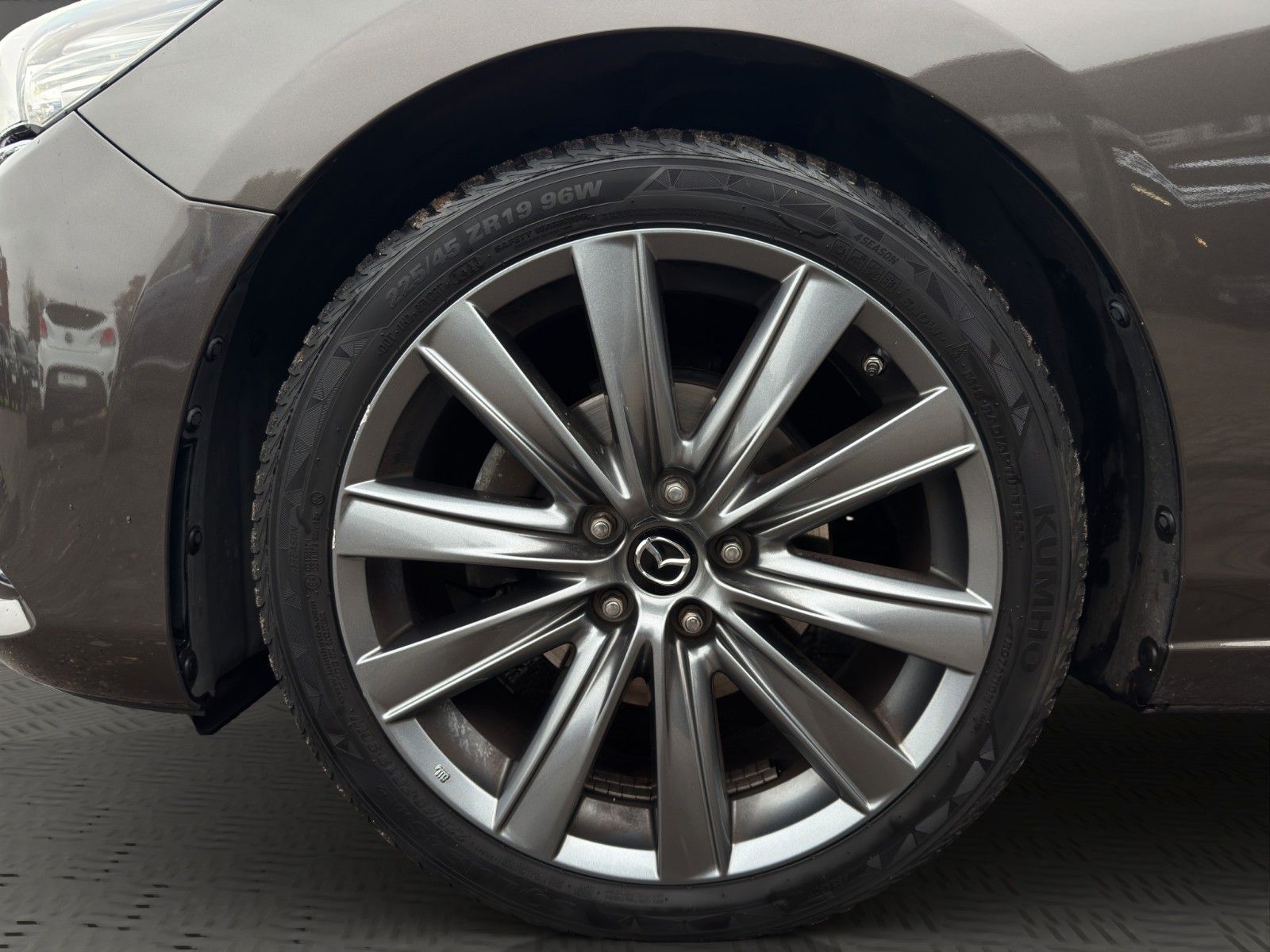 Fahrzeugabbildung Mazda 6 *ACC*360°*Matrix-LED*Bhz.Lenk*HUD*Carplay