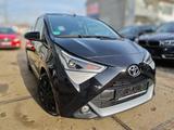 Toyota Aygo AYGO x-play Team D Kamera/ Klima/Faltdach - Toyota Aygo (X): Deutschland, Play Team