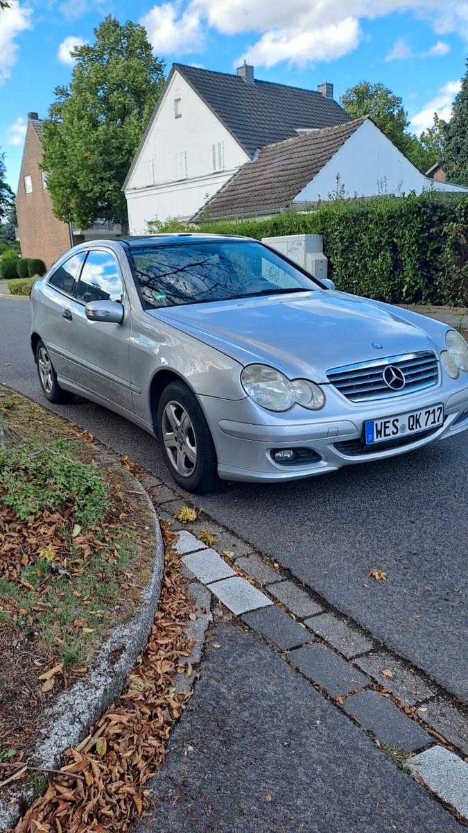 Mercedes-Benz CLC 200