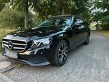 Mercedes-Benz Mercedes E-Klasse W213 220d PANORAMA WEBAS... - Mercedes-Benz 220 mit Diesel-Antrieb: Kombi, Automatik
