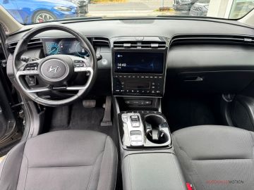 Hyundai TUCSON - 12