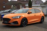 Ford Focus 2,3 ST 1.HAND+SONDERLACK+RECARO+B&O+KAMERA - Ford Focus: Orange, ST