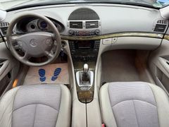 Fahrzeugabbildung Mercedes-Benz E 240 Lim. / Avantgarde Xenon Sitzheizung Klima