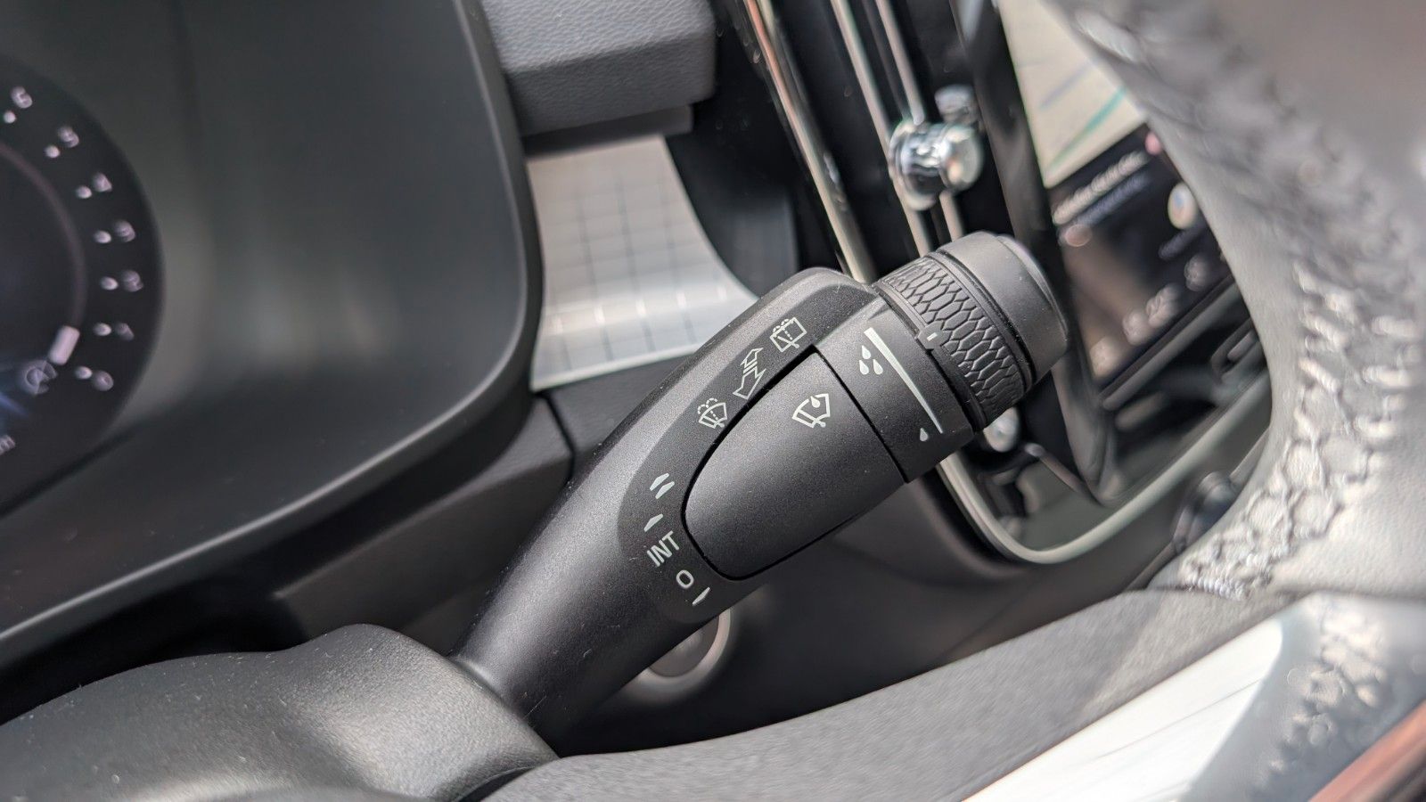 Fahrzeugabbildung Volvo XC 40 B4/Standheizung/Winterpaket