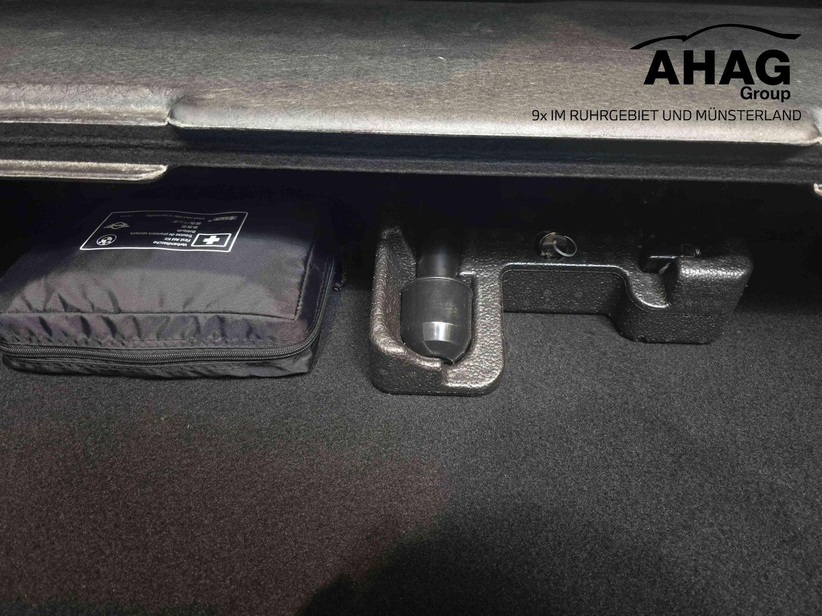 BMW 118 i 5-Türer Advantage, миниатюра 14