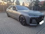BMW 760 M760e xDrive - - BMW 760 von privat