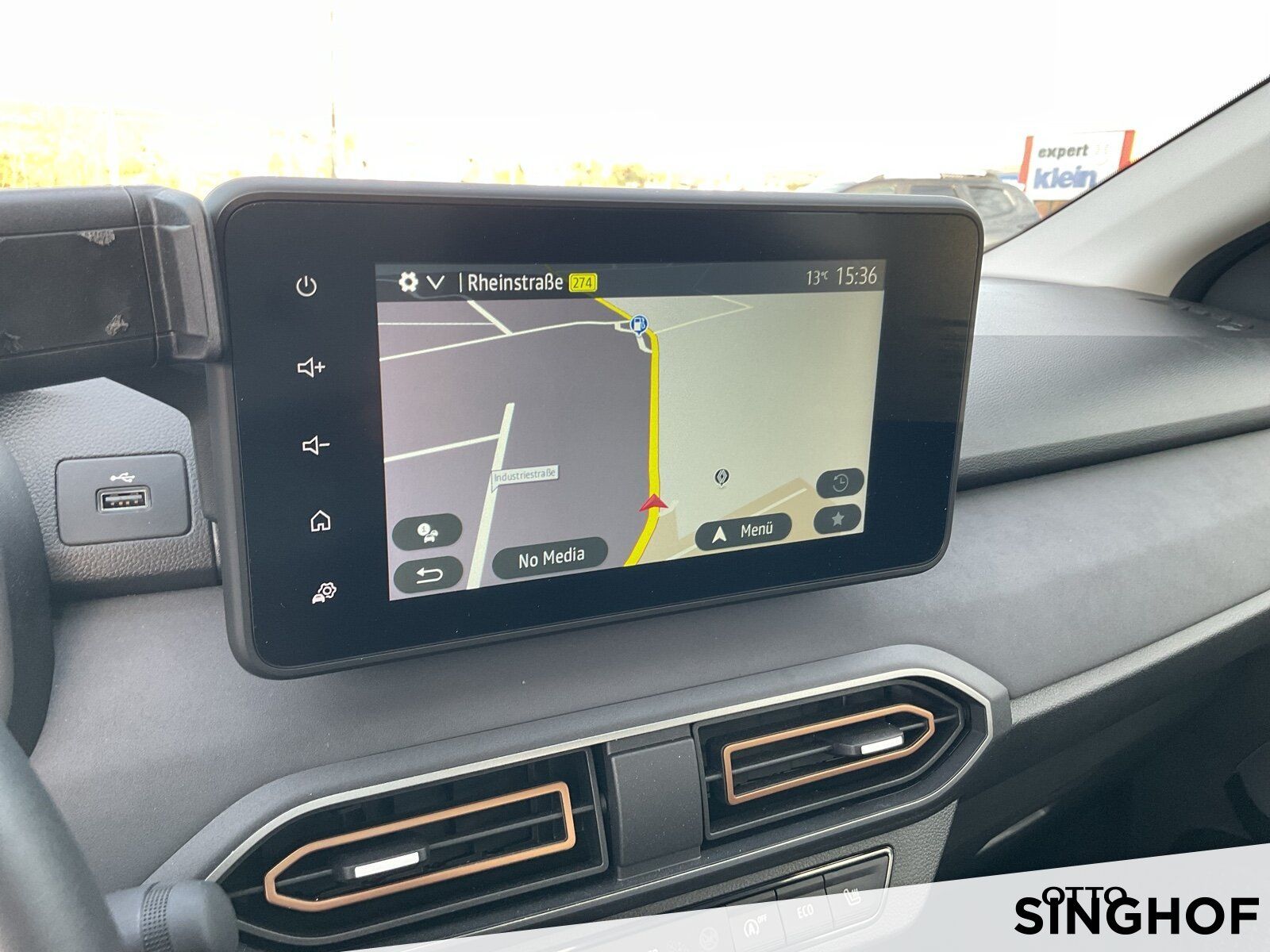 Fahrzeugabbildung Dacia Sandero Stepway Extreme+ TCe 100 ECO-G