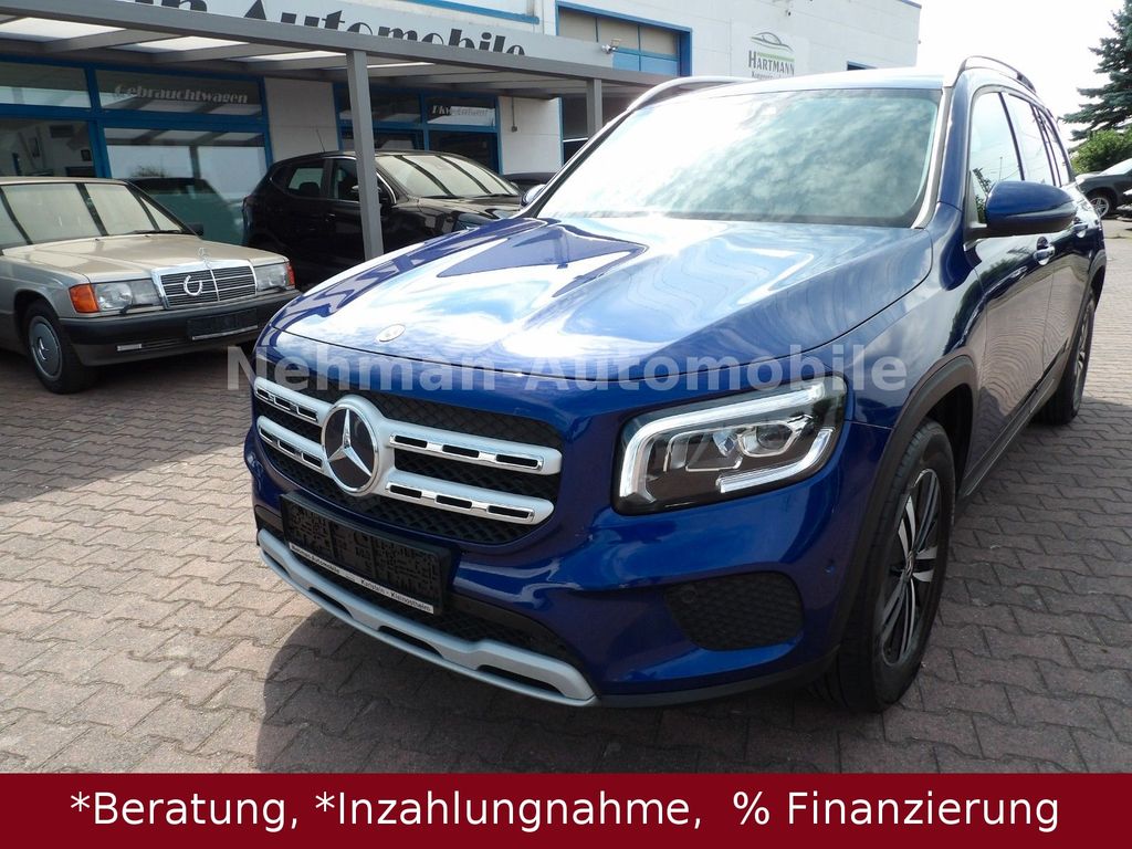 Image of Mercedes-Benz GLB 200