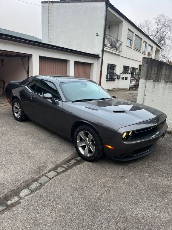 Image of Dodge Challenger