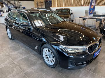 BMW 520 Touring 520 d *1.HAND*HUD*NAVI*KAM*LED*AHK*