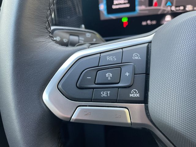 Tiguan 2.0 TDI DSG Life AHK/360°Kamera/ACC/Navi 
