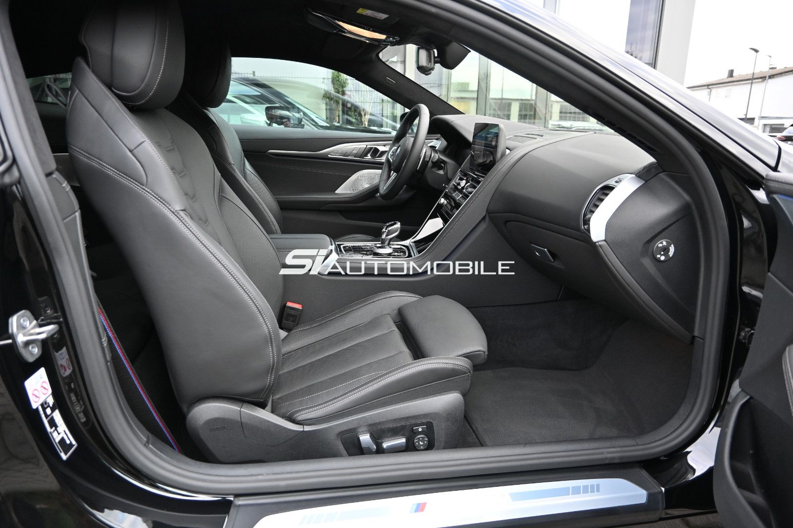 Fahrzeugabbildung BMW M850i xDr. Coupé °UVP 147.170€°B&W°ALCANTARA°