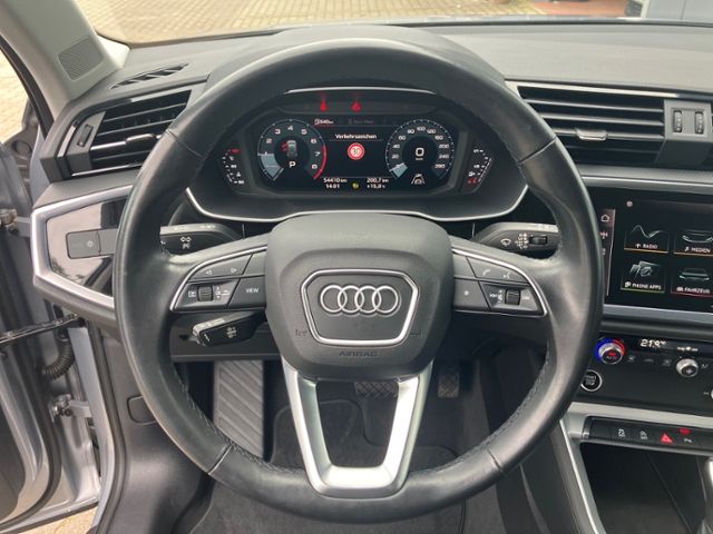 Q3 35 TFSI basis Klima LED Navi Alu