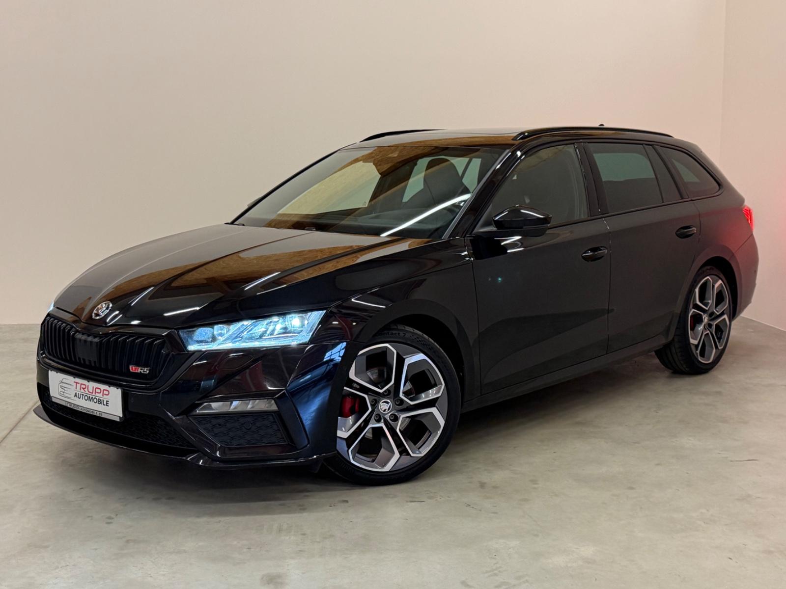 Skoda Octavia 2.0TDI RS Plus 4x4/STANDH/PANO/AHK/MEMOR