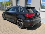 Audi RS3 Sportback Quattro *MATRIX*B&O*SPORT-AGA* - Audi RS3: Schwarz