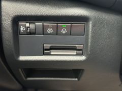 Fahrzeugabbildung Citroën C5 Aircross PT 130 EAT8 Shine Pack LEDER NAVI