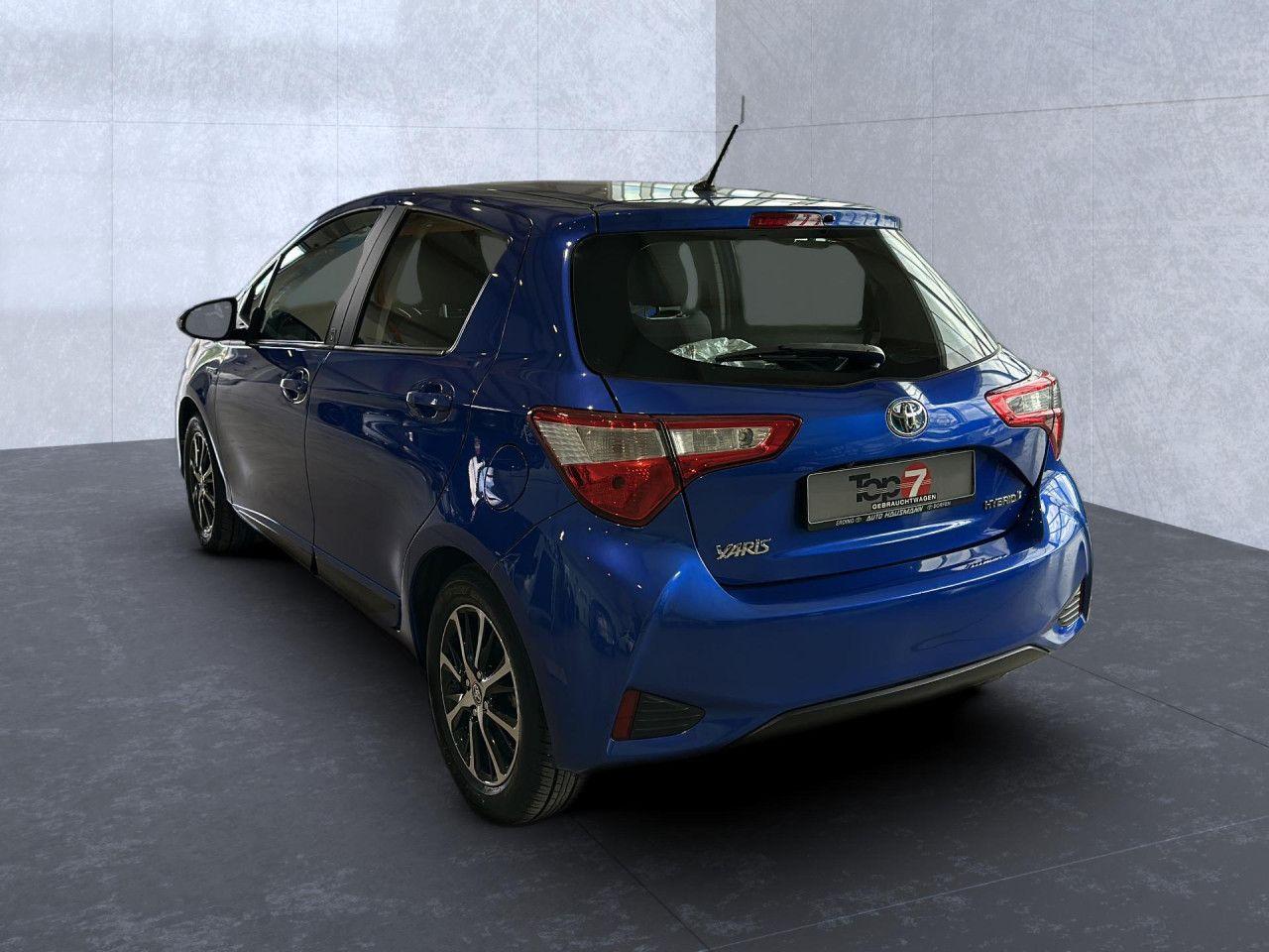 Toyota Yaris 1.5 Hybrid Team D Automatik 5 Türer Klima