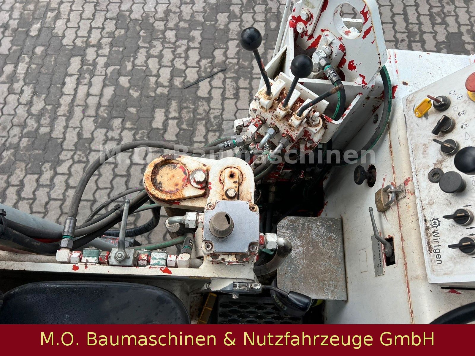 Fahrzeugabbildung Wirtgen W 500  / Straßenfräse /