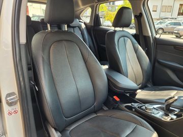 BMW 220 Active Tourer - 9