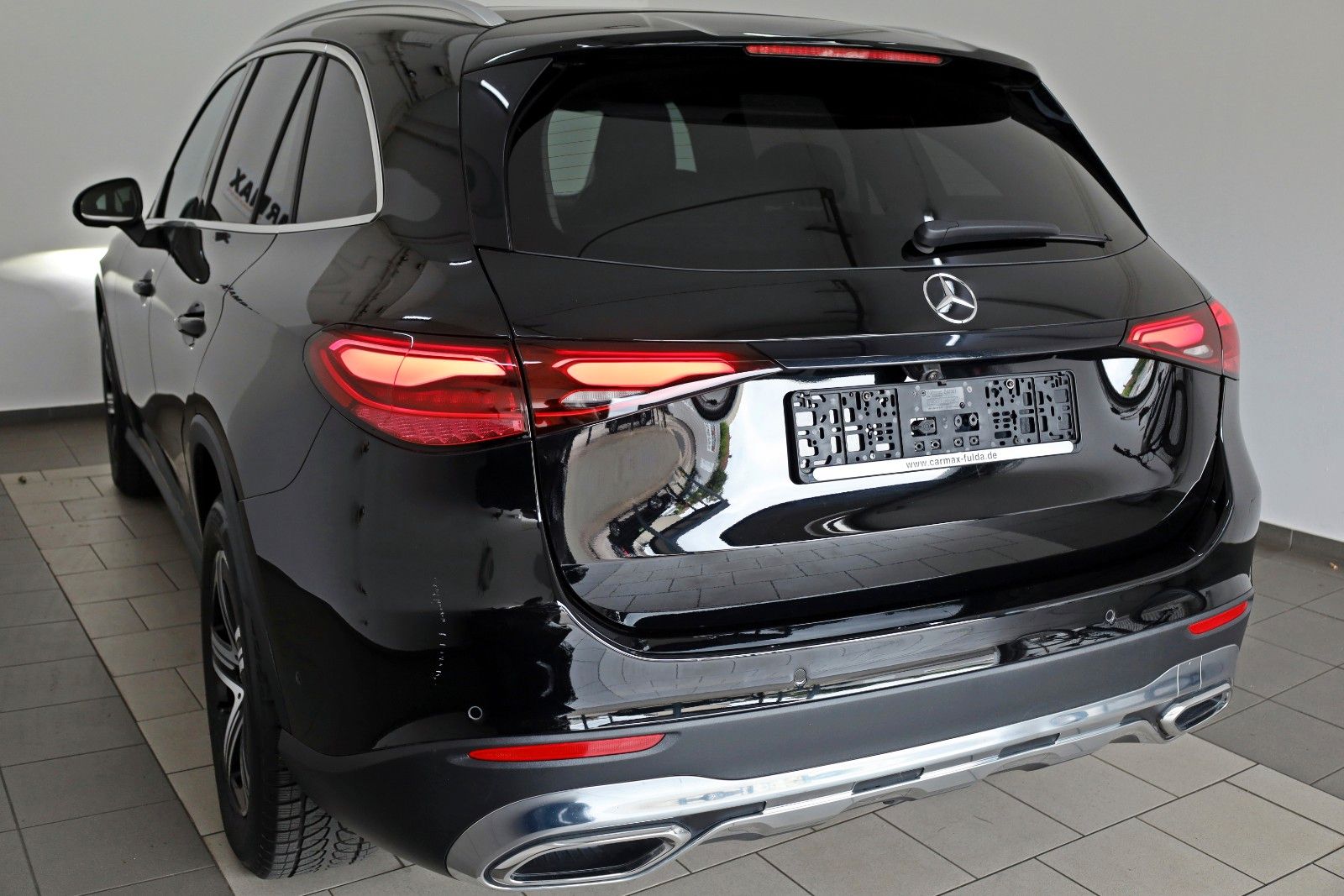 Fahrzeugabbildung Mercedes-Benz GLC 220d 4M,Avantgarde,Navi,LED,ParkPak,Apple,WR