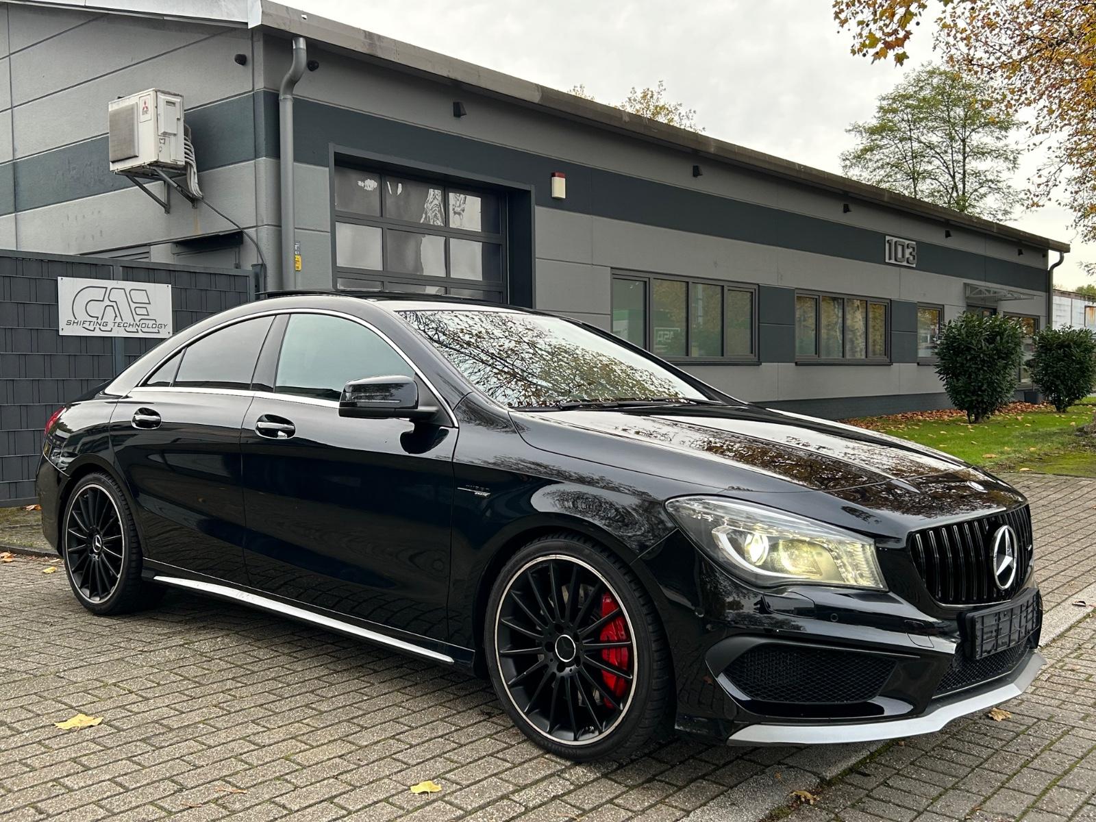 Mercedes-Benz CLA 45 AMG 4Matic *Panorama*Leder*Keyless*Kamera