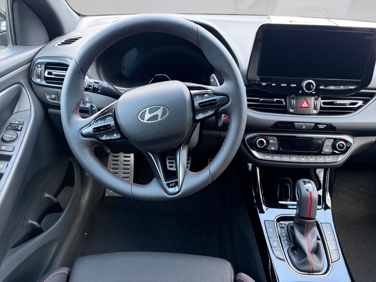 Fahrzeugabbildung Hyundai i30 1.6 T-GDI N Line (EURO 6e)(OPF) AUT Kam. LED