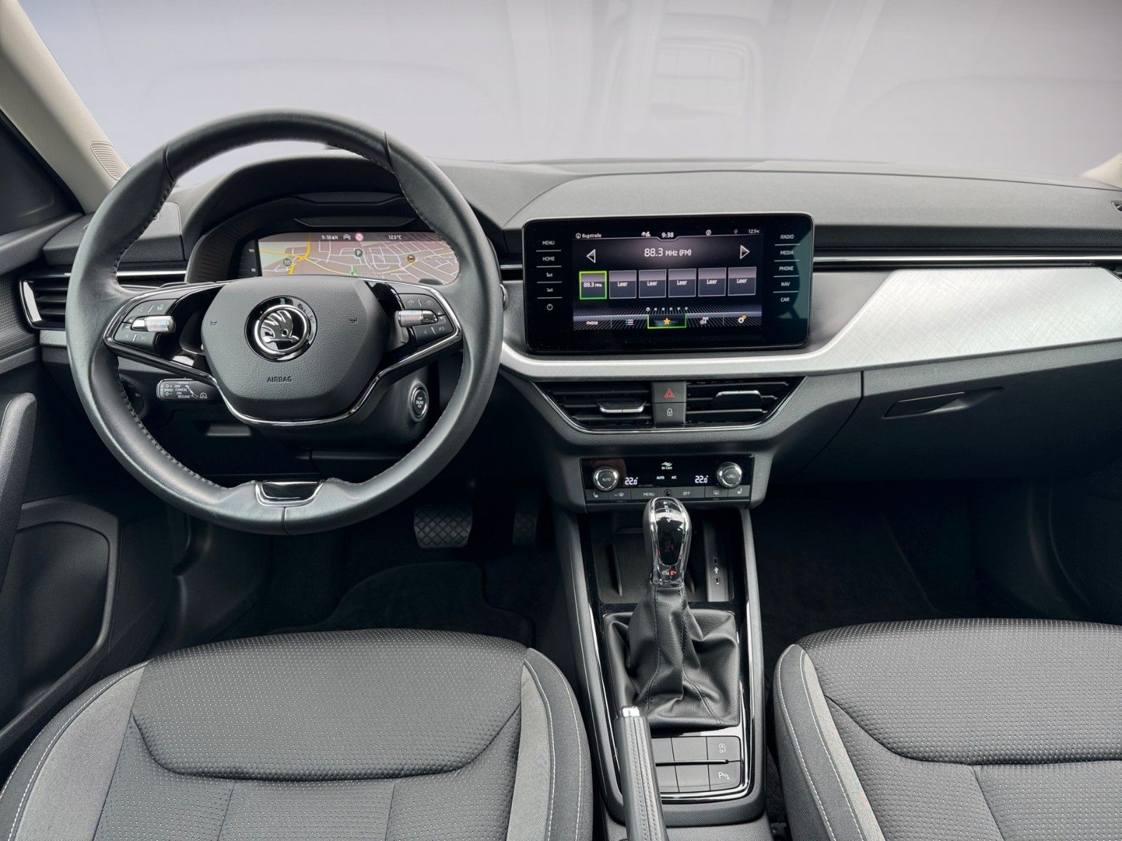 Fahrzeugabbildung SKODA Kamiq Tour 1.5 TSI