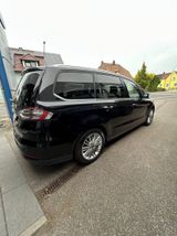 Ford Galaxy Vignale, 2.5 Duratec (FHEV) Hybrid EU6d - Ford Galaxy aus 2023