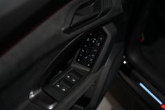 AUDI Q5 Sportback e-Hybrid | Tech pro | Pano | Carbon AUDI Q5 Sportback e-Hybrid | Tech pro | Pano | Carbon
