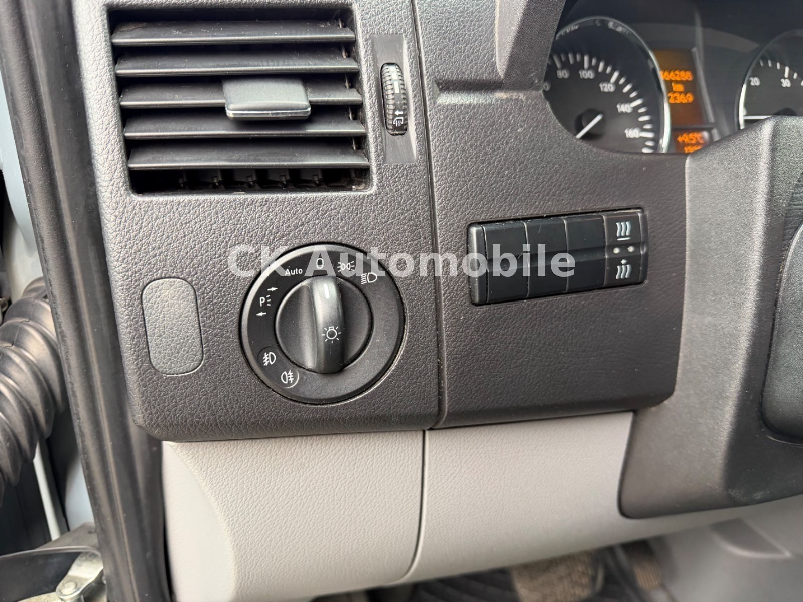 Fahrzeugabbildung Mercedes-Benz Sprinter II Kasten 316 CDI Autom./Navi/Bi-Xenon