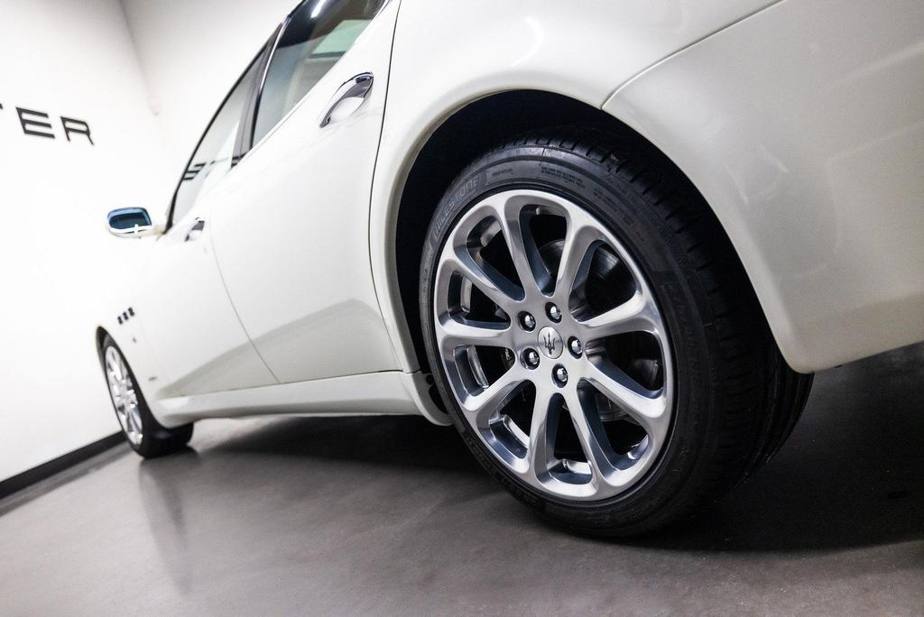 Maserati Quattroporte