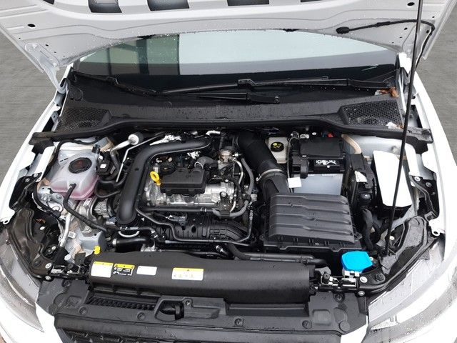 Fahrzeugabbildung Seat Ibiza Style 1.0TSI SHZ LED PDC AppConnect 0,99%