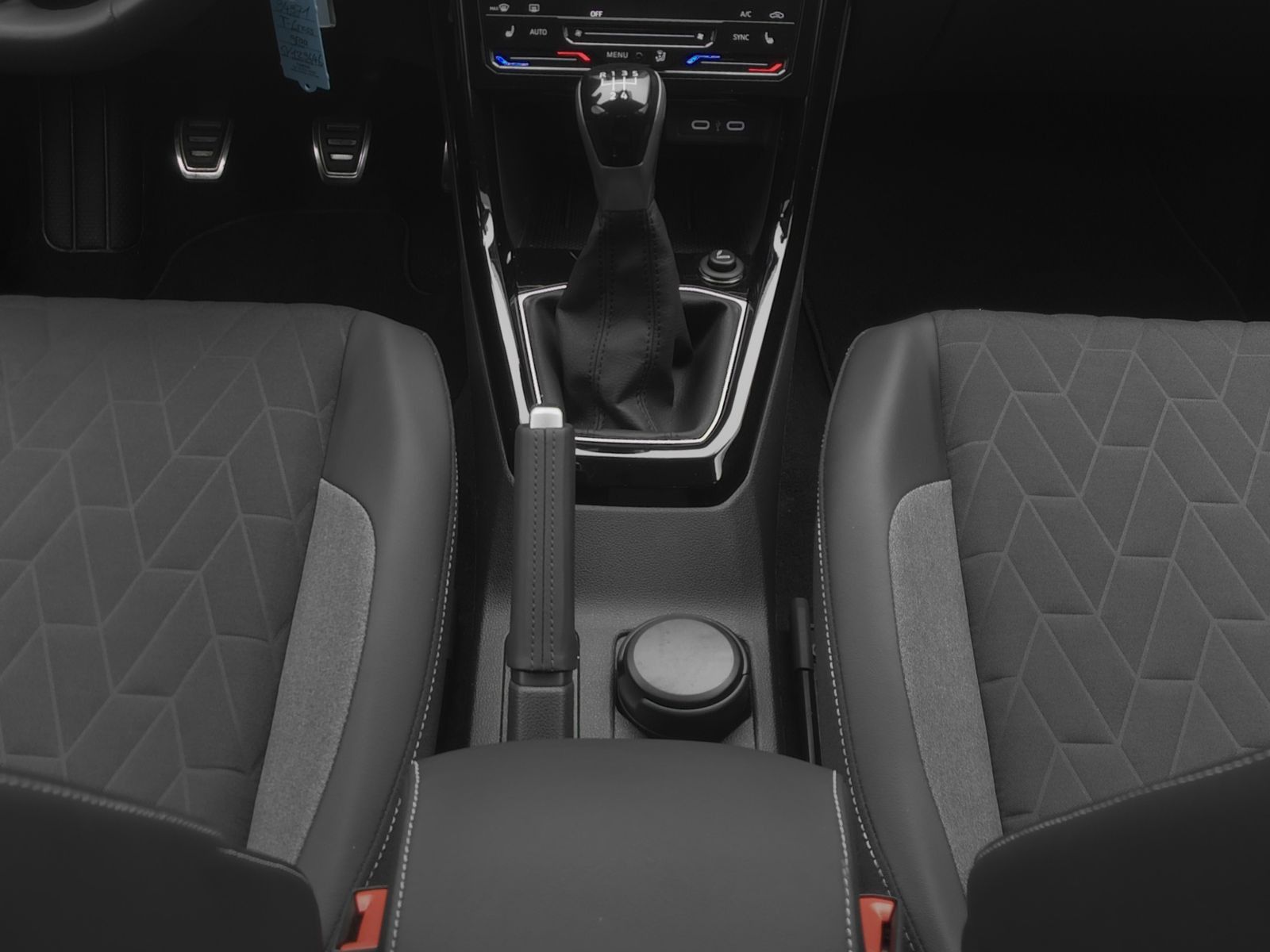 Volkswagen T-Cross - Bild 17