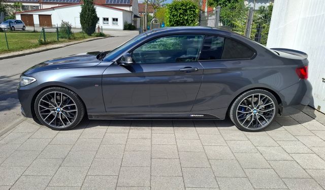 BMW M235i Coupé -
