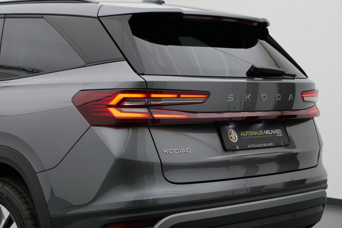 Skoda Kodiaq 1.5 TSI DSG+7SITZ+STANDHZ+CAM+MATRIX+NAV+