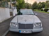 Mercedes-Benz E 200 T-Modell (W124)