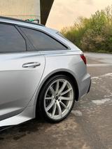 Audi RS6 Dynamik Plus. Werksgarantie. Keramikbremsen. - Audi RS6: Kombi, Plus