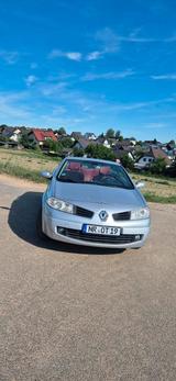 Renault Verkaufe Renault Megane Cabriolet - Renault Megane mit Benzin-Antrieb: Cabrio, Automatik