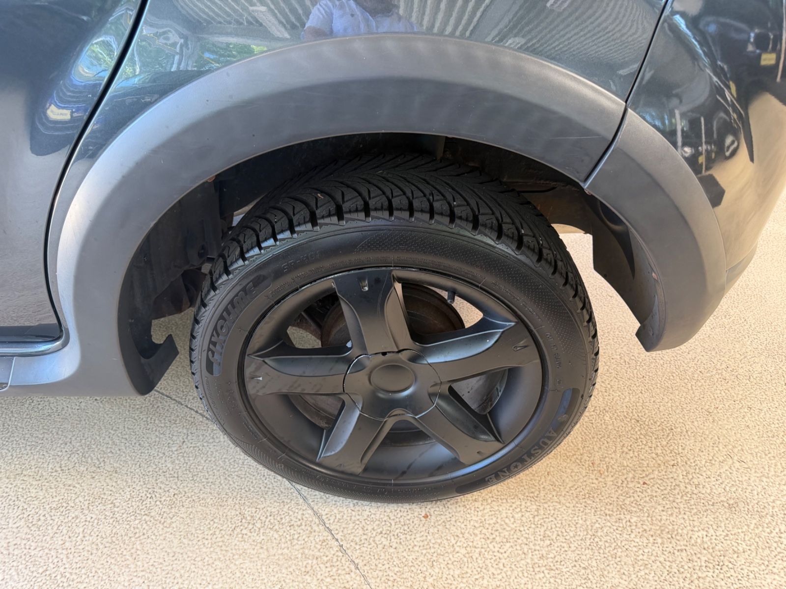 Fahrzeugabbildung Dacia Sandero Stepway