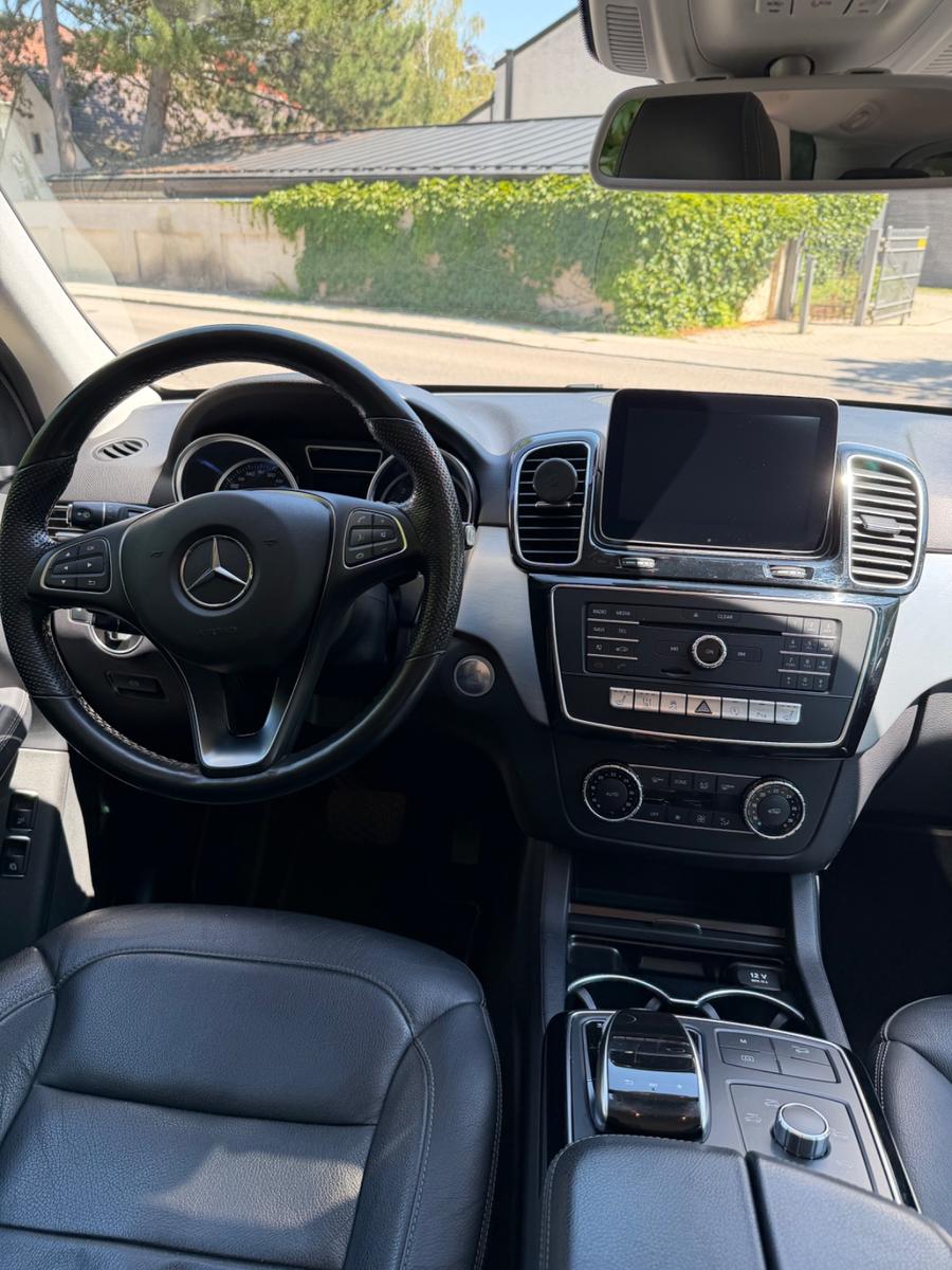 Mercedes-Benz GLE 350 d 4MATIC -