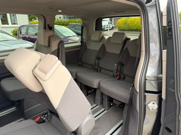 Volkswagen T7 Multivan 2.0TDI DSG Edition CarPlay RFK SHZ