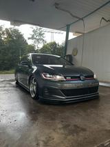 Volkswagen Golf 2.0 TSI DSG GTI AIRRIDE PANODACH  - : Grau, Luftfederung
