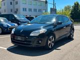 Renault Megane III Lim. 5-trg. BOSE Edition*NAVI*SHZ* - gebrauchte Renault Megane aus dem Jahr 2011