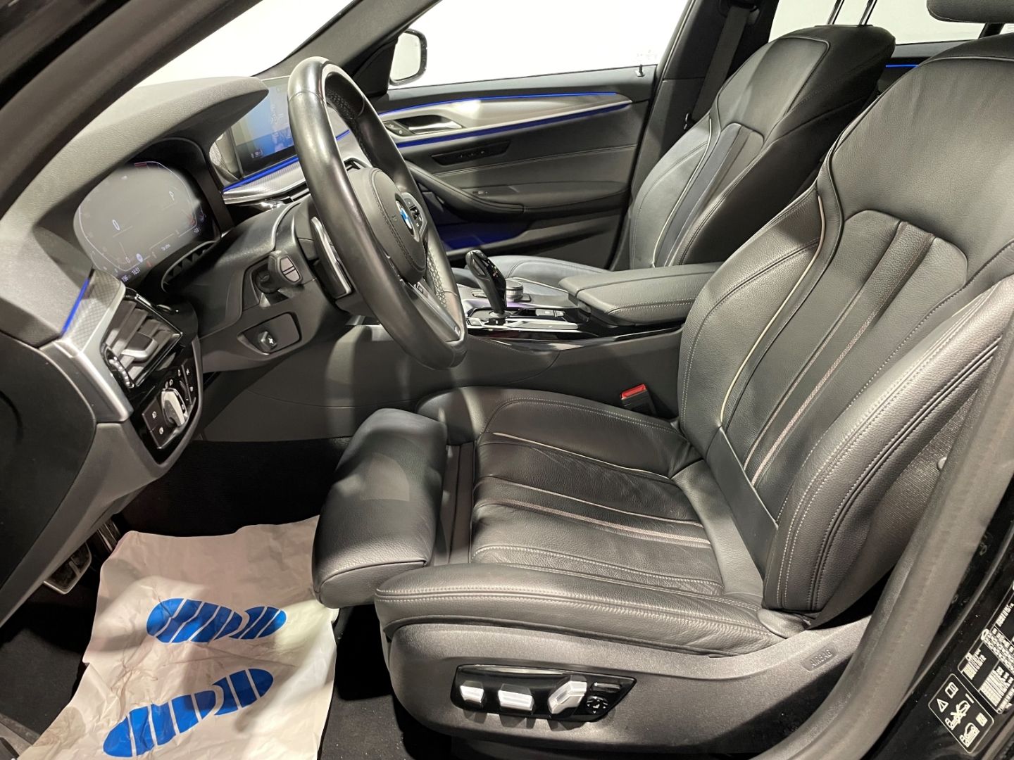 BMW 530 i Touring xDrive M Sport Automatik EU6d-T foto 5