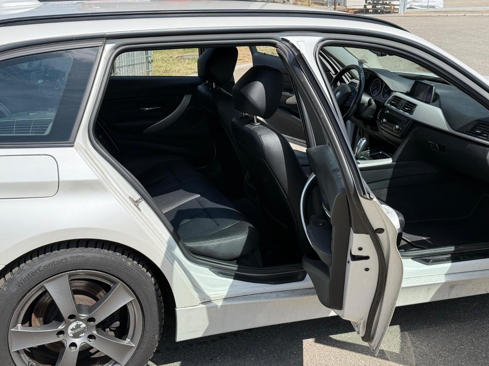 BMW 320 2013 — photo 11